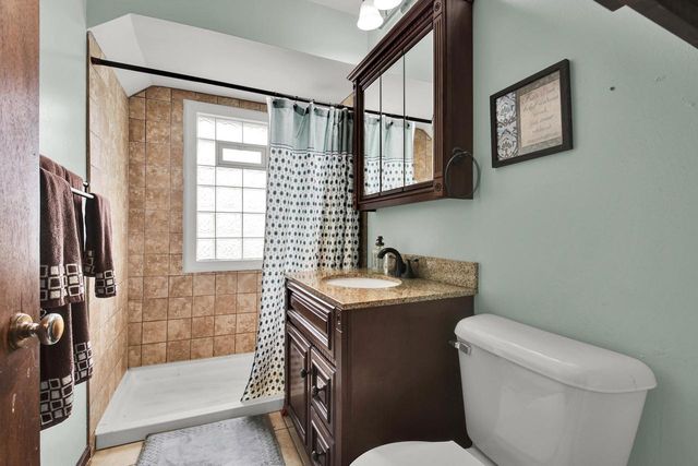 12729 W Derby PLACE, Butler, WI 53007