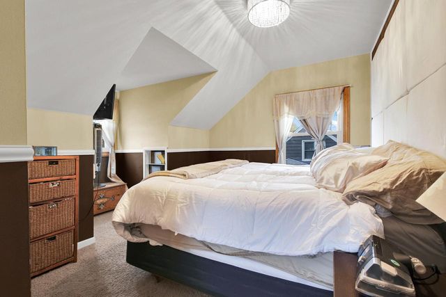 12729 W Derby PLACE, Butler, WI 53007