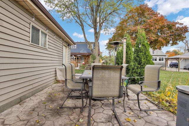 12729 W Derby PLACE, Butler, WI 53007