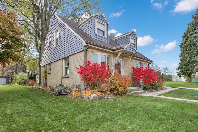 12729 W Derby PLACE, Butler, WI 53007