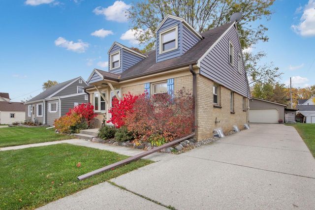 12729 W Derby PLACE, Butler, WI 53007