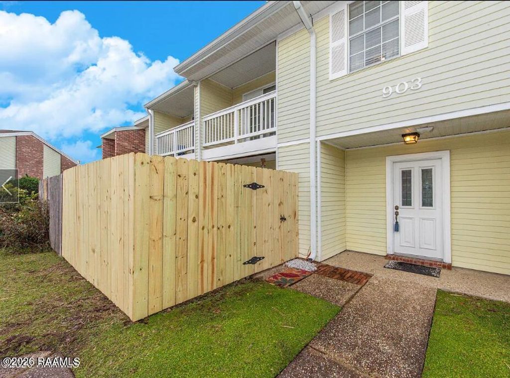 101 Wilbourn Boulevard Apt 903, Lafayette, LA 70506