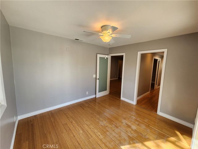 22240 Burton, Canoga Park, CA 91304