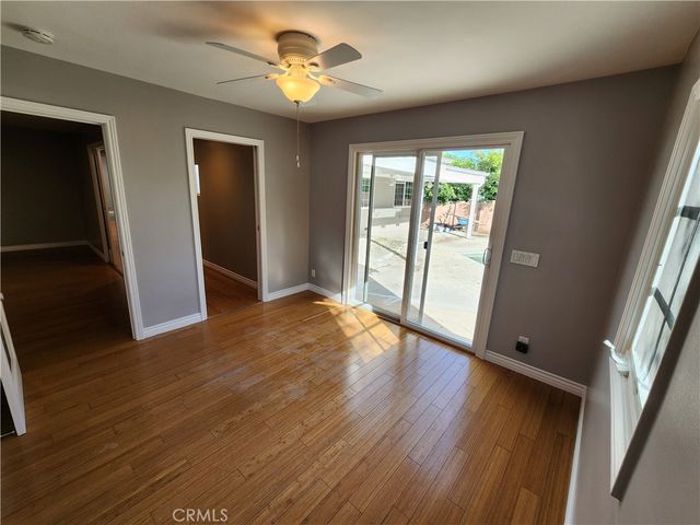 22240 Burton, Canoga Park, CA 91304