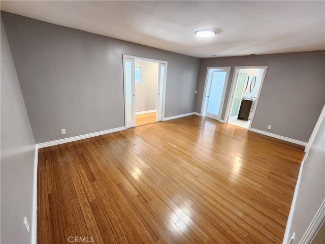 22240 Burton, Canoga Park, CA 91304