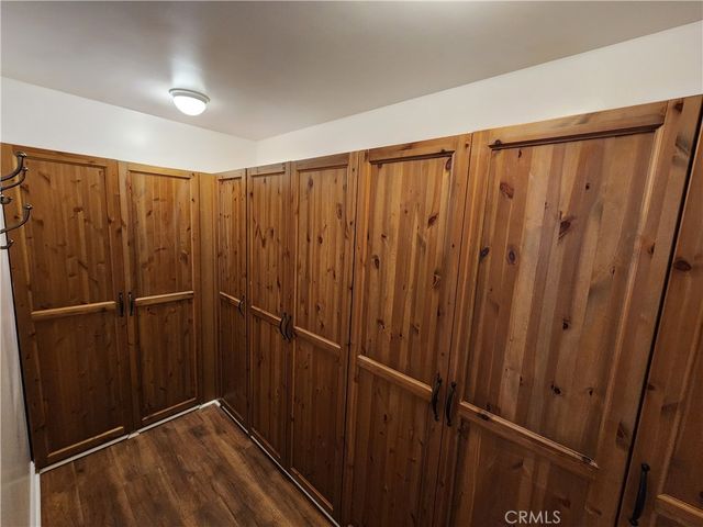 22240 Burton, Canoga Park, CA 91304