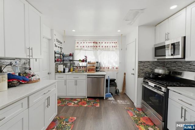 130 Carolina Avenue, Newark, NJ 07106