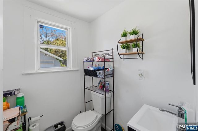 130 Carolina Avenue, Newark, NJ 07106