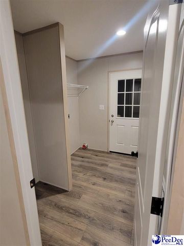 111 N Pinckney St, Timmonsville, SC 29161