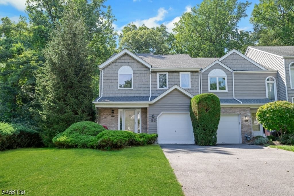 92 Edgefield Dr, Parsippany-troy Hills Twp., NJ 07950 — exterior