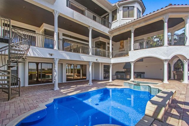 4107 CAUSEWAY VISTA DRIVE, Tampa, FL 33615