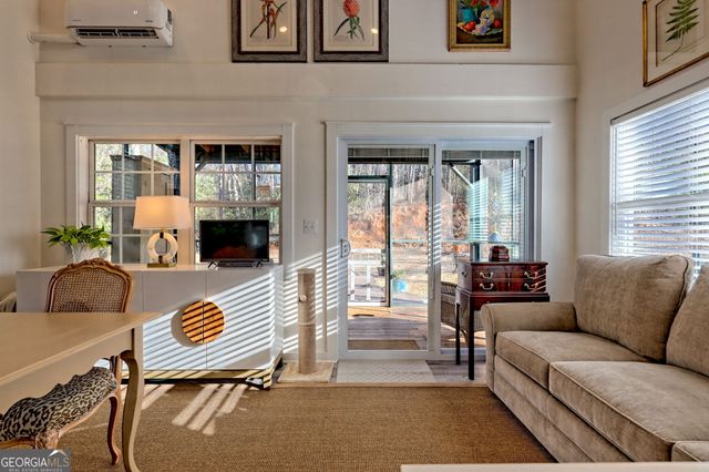 1063 Joe Davis Road, Tiger, GA 30576