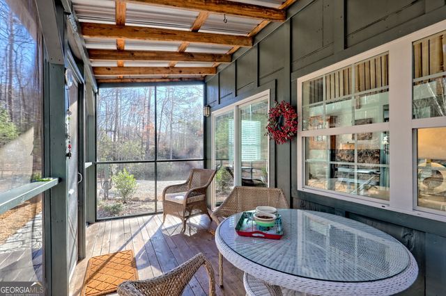 1063 Joe Davis Road, Tiger, GA 30576