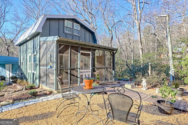 1063 Joe Davis Road, Tiger, GA 30576