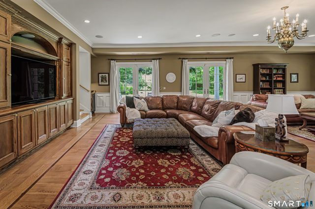 261 Wilton Road West, Ridgefield, CT 06877