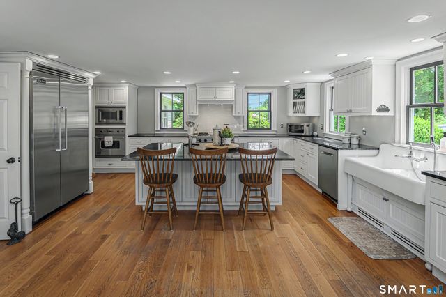 261 Wilton Road West, Ridgefield, CT 06877