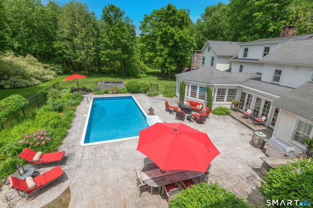 261 Wilton Road West, Ridgefield, CT 06877