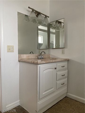 1662 North Lamont Street 202, Las Vegas, NV 89115