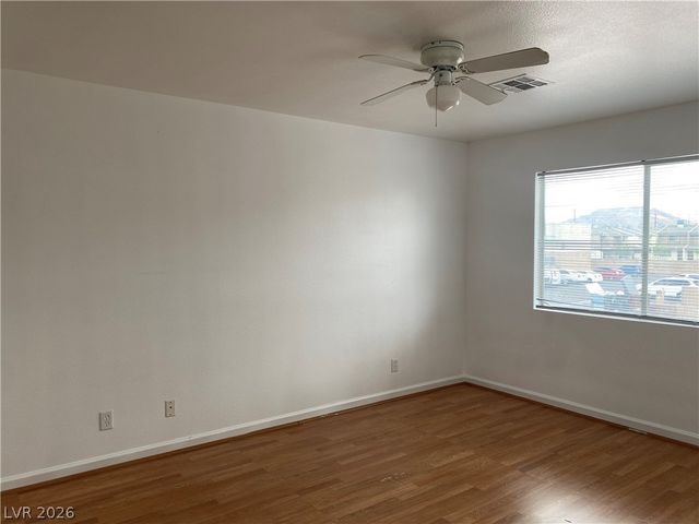 1662 North Lamont Street 202, Las Vegas, NV 89115