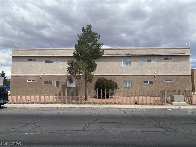 1662 North Lamont Street 202, Las Vegas, NV 89115