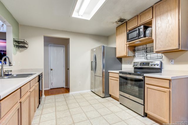 535 CENTRO HERMOSA, San Antonio, TX 78245