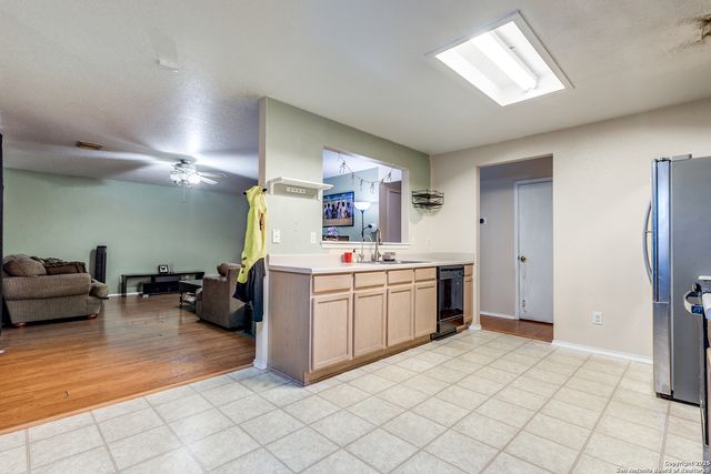 535 CENTRO HERMOSA, San Antonio, TX 78245