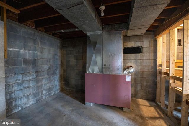 354 W SYCAMORE RD, Snow Shoe, PA 16874