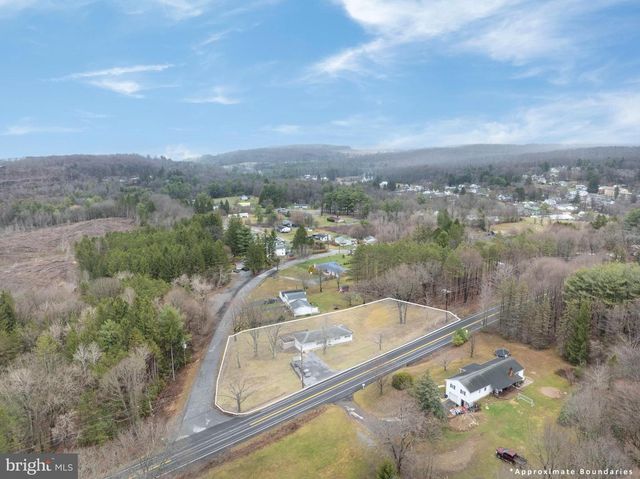 354 W SYCAMORE RD, Snow Shoe, PA 16874