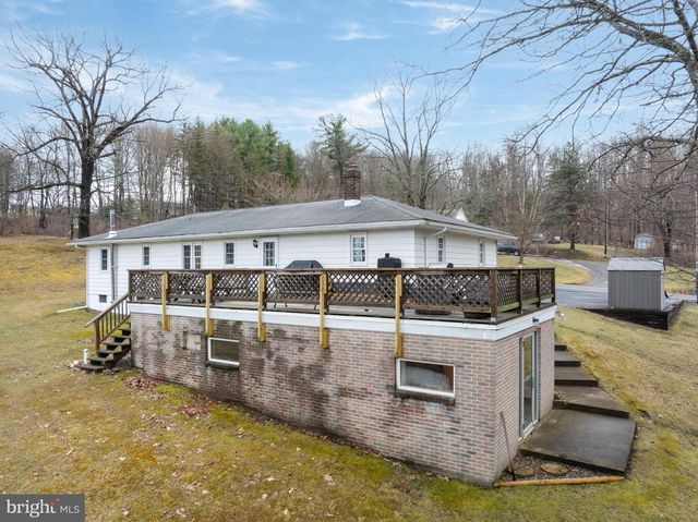 354 W SYCAMORE RD, Snow Shoe, PA 16874
