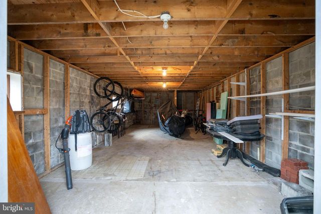 354 W SYCAMORE RD, Snow Shoe, PA 16874