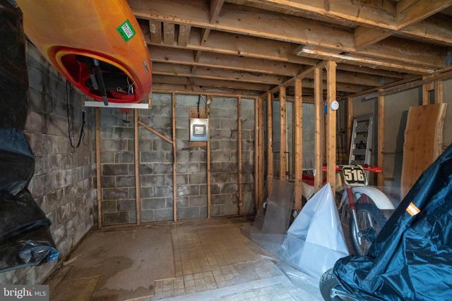 354 W SYCAMORE RD, Snow Shoe, PA 16874