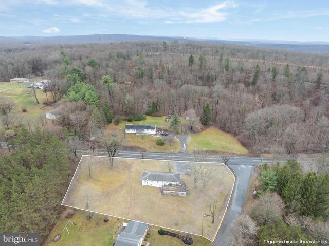 354 W SYCAMORE RD, Snow Shoe, PA 16874