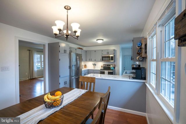 354 W SYCAMORE RD, Snow Shoe, PA 16874