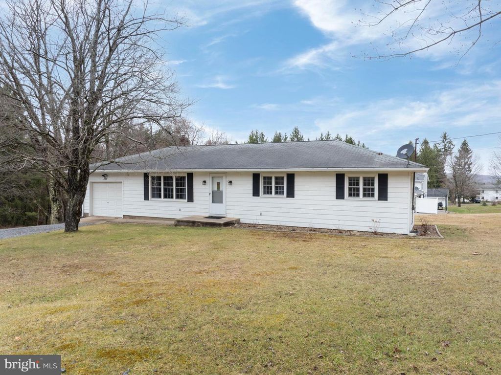 354 W SYCAMORE RD, Snow Shoe, PA 16874