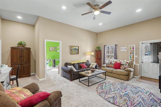 27669 Jackson Court, Warrenton, MO 63383