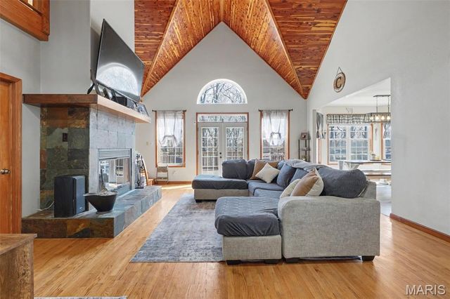 27669 Jackson Court, Warrenton, MO 63383