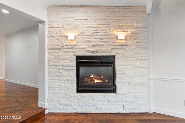 5328 E PINCHOT Avenue, Phoenix, AZ 85018