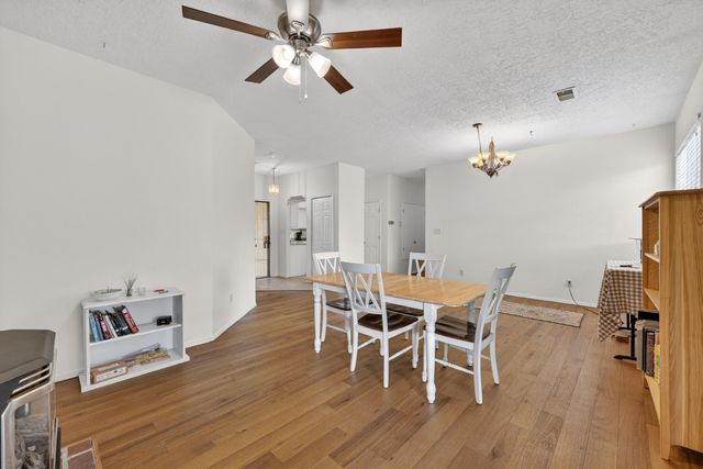 1649 Lark Spur Drive NE, Rio Rancho, NM 87144