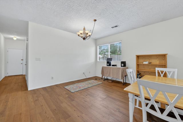 1649 Lark Spur Drive NE, Rio Rancho, NM 87144