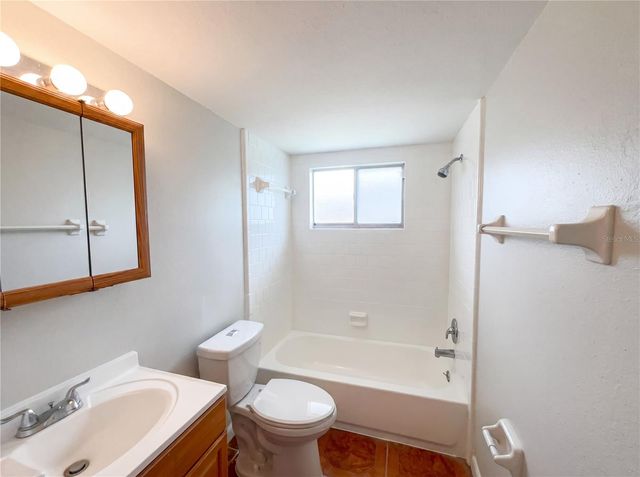 4805 BEACON STREET, Orlando, FL 32808