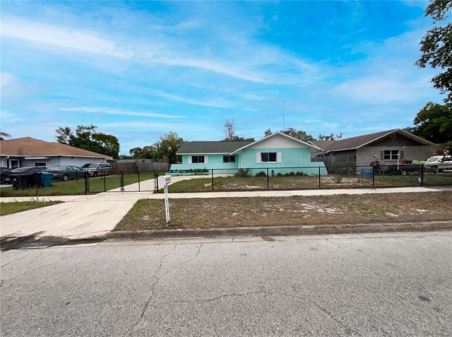 4805 BEACON STREET, Orlando, FL 32808