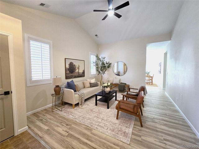 10078 Apollo Bay Way, Littleton, CO 80130