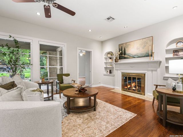 406 Paseo Encinal, San Antonio, TX 78212