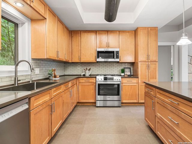 406 Paseo Encinal, San Antonio, TX 78212