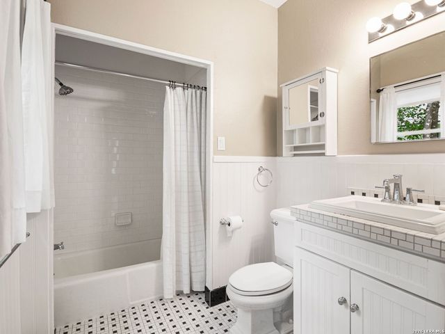 406 Paseo Encinal, San Antonio, TX 78212