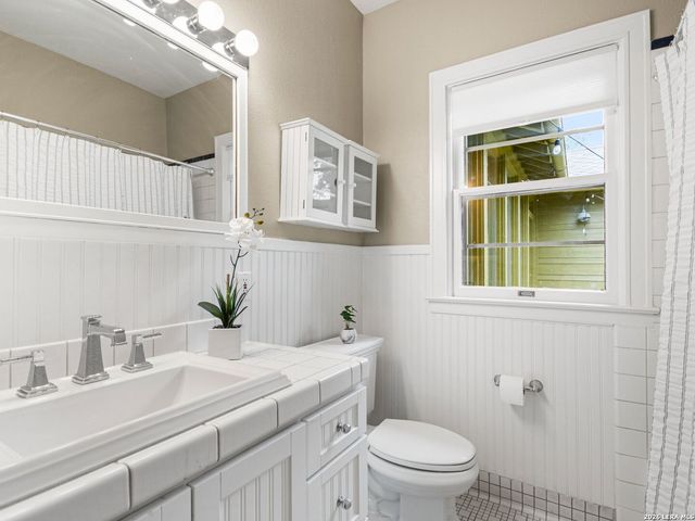 406 Paseo Encinal, San Antonio, TX 78212