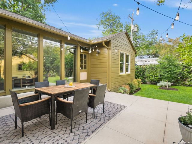406 Paseo Encinal, San Antonio, TX 78212