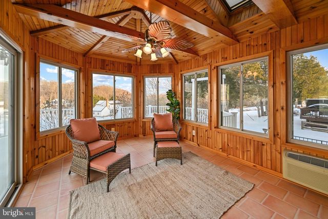 10449 PINEVIEW RD, Manassas, VA 20111