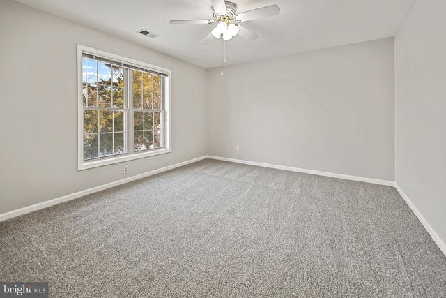 10449 PINEVIEW RD, Manassas, VA 20111