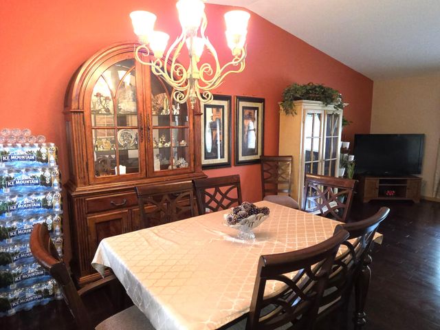 8389 Buchanan Street, Merrillville, IN 46410